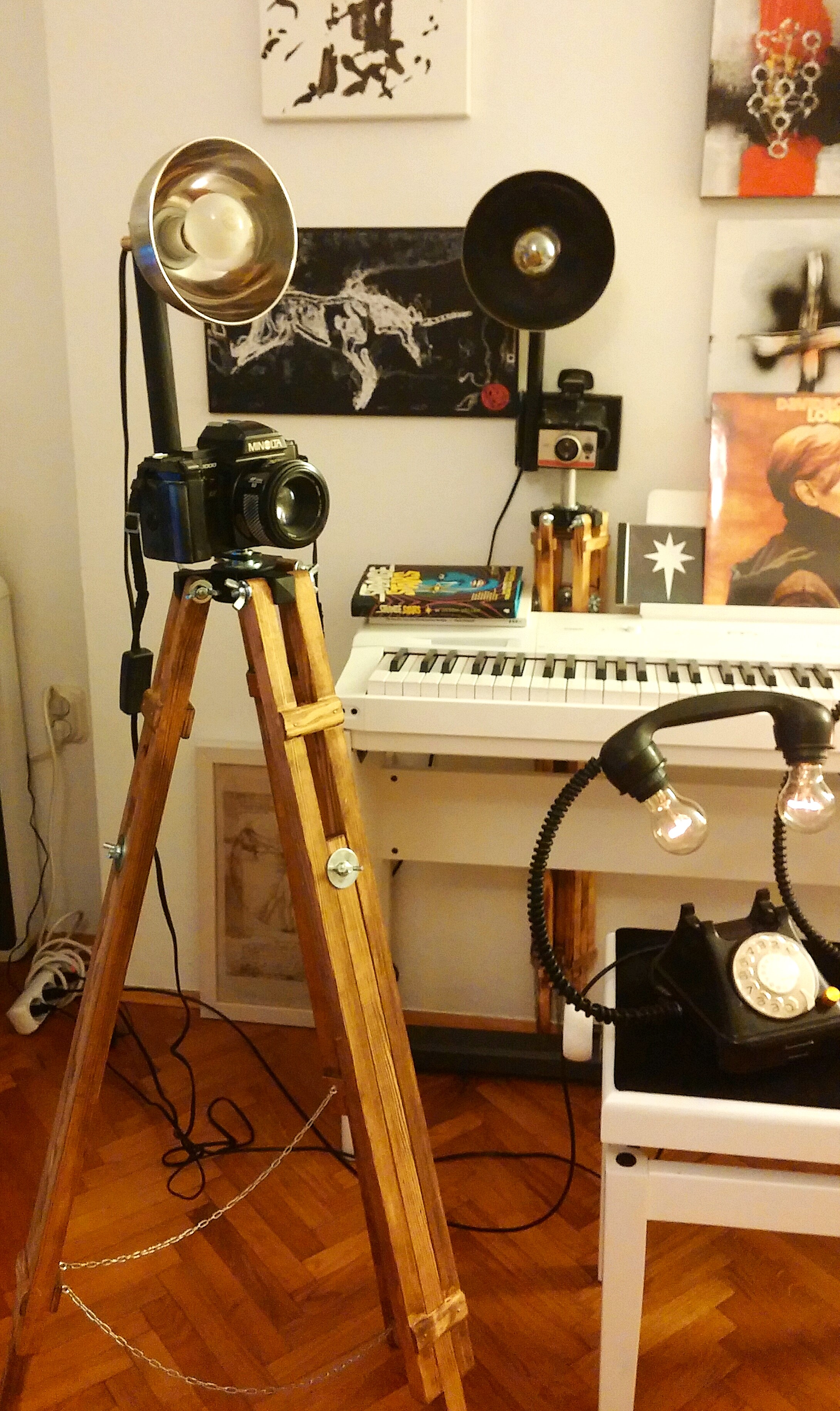Vintage Photo Camera on Tripod Floor Lamp With a Dimmer Switch