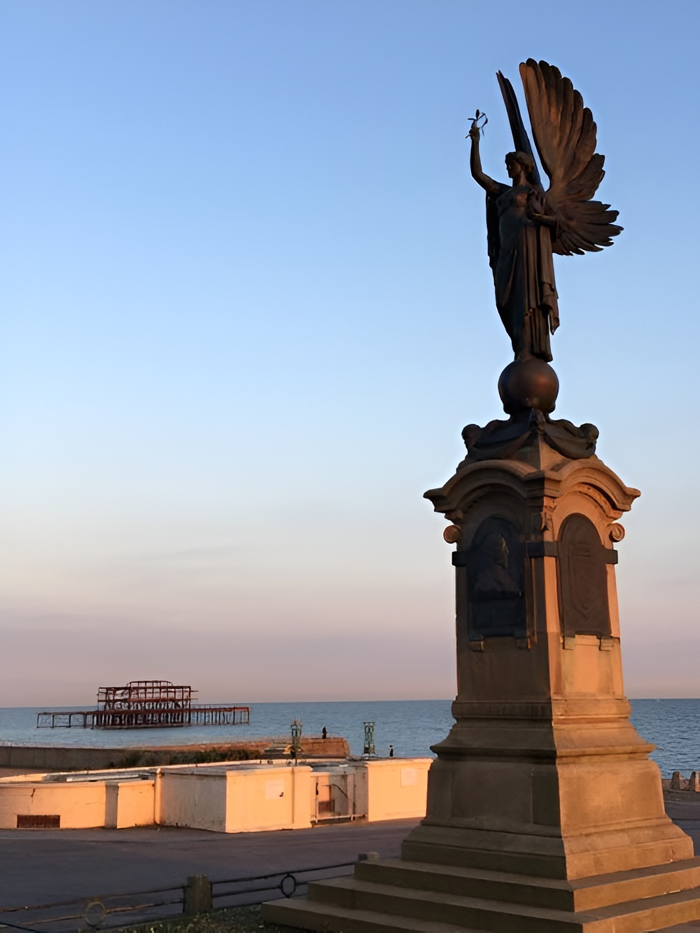 Peace Statue-Brighton