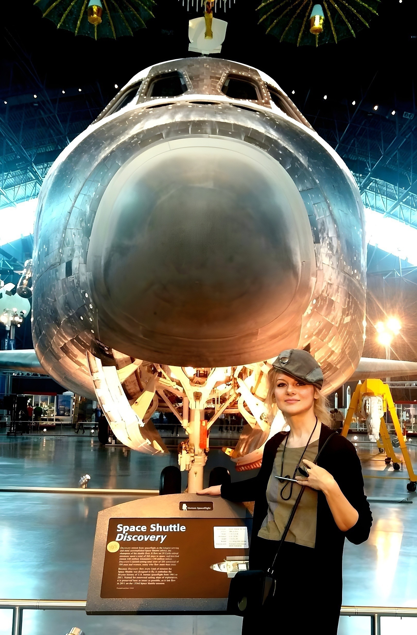 Romi with Space Shuttle Discovery 2